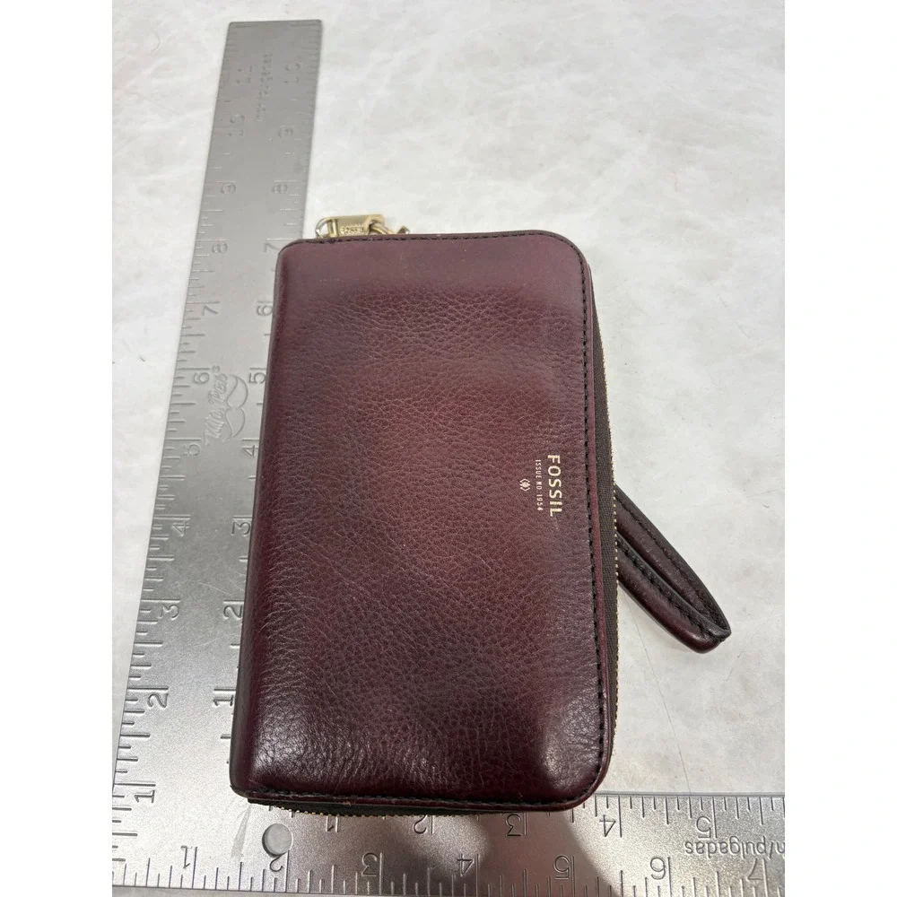 Fossil Logan Zip Around Clutch Wallet Burgundy Leather Teal Interior Wristlet